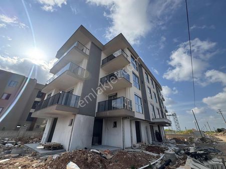 A K Mutludan Parlayan Yıldız Altıntaşta Site İçi 1+1 Sıfır Daire