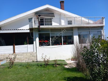 Akören Köyünde Satılık Çiftlik Evi