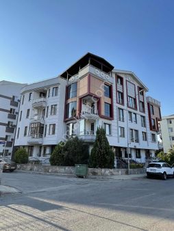 Bahçelievler'de Satılık 5+1 Geniş Düblex ( Merkezi Konum )