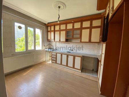 Reşatbey Kırbağlar Mevkiinde Yatırımlık 2+1 Satılık Daire.