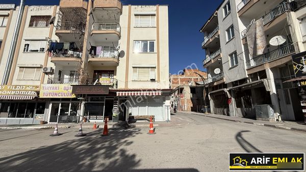 Arif Emlaktan Satılık Doğalgazı Kapısınsda 2+1 Daire
