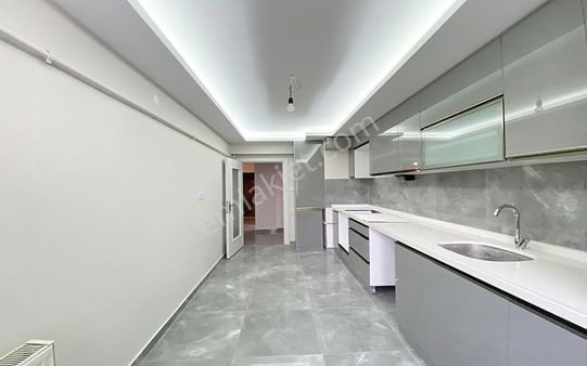 Kuşcağız'da Dumlupınar Okulu Yakını Sıfır Yapılı 3+1 Katta Daire