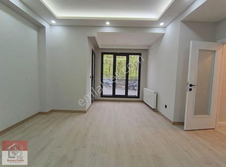 Çekmeköy Merkez Mh Orman Ve Doğa Manzaralı Satılık 2+1lüks Daire