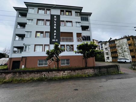 Merkez Esentepe Kiralık 3+1 Daire Ara Kat Ön Cephe