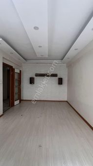 Fındıkzade' De Merkezi Lokasyonda İçi Tamamen Yenilenmiş 3+1 Fırsat Daire