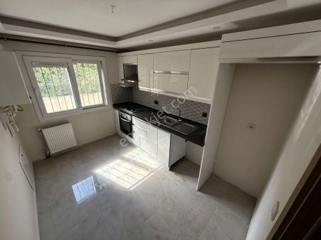 Menderes Turyap'tan Mithatpaşa Mh. 2+1 Satılık Daire