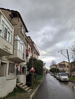 Derince Dumlupınarda Kupon Fiyatlı Merkezi Konumda 2+1 Daire