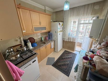 Etlik Şehir Has. 200 M Uzaklık'da Katta Ön Cephe 3 Balkonlu 4+1 Daire