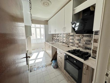 Bağlum Bağkent Sitesi 3+1 Orta Kat Ön Cephe Krediye Uygun Acil!!