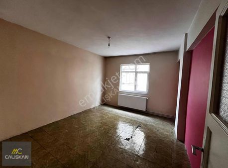 Üniversite Hastanesi Karşısı Kiralık 3+1 Daire