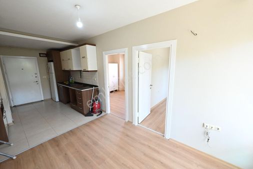 Üstünkent'ten Çiftlikköy'de Sayapark'a Yakın Kiralık 2+1 Daire