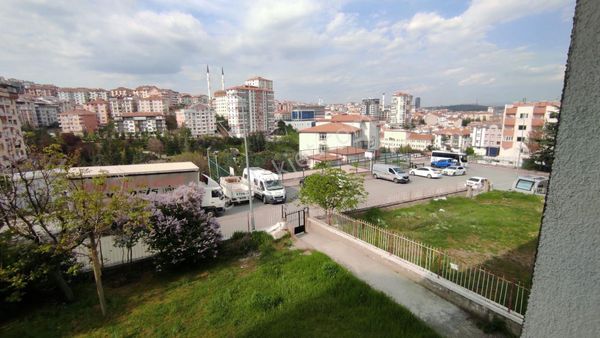 Kiralık*daire*eski Meslek Hastanesi Yanı,kat Ta 3+1 Park Manzaralı
