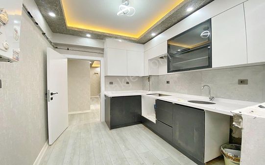 Bademlik'de Necip Fazıl Okul Yakını 3+1 Sıfır Yapılı Fırsat Daire
