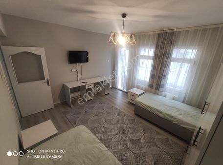 Serdivan Mavi Durakta Depozitosuz Bayanlara Özel Kiralık Apart