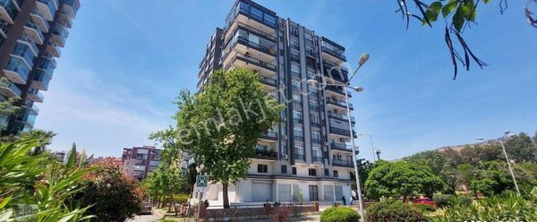 Karşıyaka Arkasspor Kulubü Yanı Satılık Ful Tadilatlı 3+1 Daire