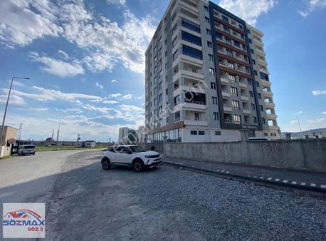 2.5+1 Geniş Balkonlu Donat Kiralık Köşe Daire