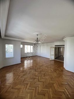 Vega Gayrimenkulden Fatih Mah Satılık 3+1 Hasarsız Daire