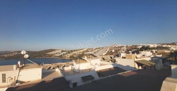 Gültan Sitesinde 4+1 Manzaralı Yazlık