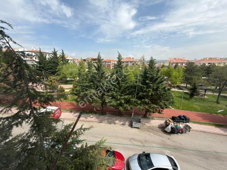 Kariyer'den Yayla'da Park Manzaralı Ara Katta Lüks Yapılı 3+1