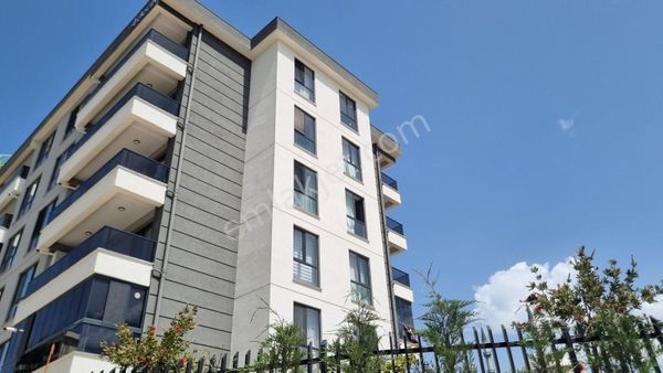 Remax Area'dan Balat Suits'te 2+1 Sıfır Kiralık Daire