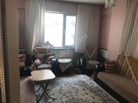 Güngören M.çakmak Mh 2+1 90m2 2.kat Satılk Daire(yan Arka Cephe)