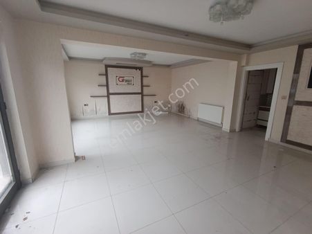Ankara Keçiören Yayla Merkez Cadde Üstü Dükkan 80 M2