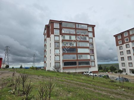 Üniversite Yolu Üzerinde 3+1 Kiralık Daire*** Burcu Emlaktan***