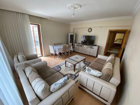Sincan Andiçen Mahallesinde Eşyalı Kıralık 3+1 Arakat Daıre
