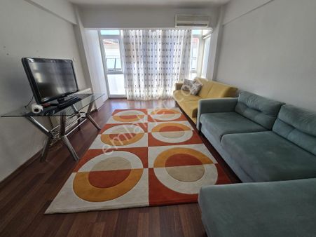 Balçova Eğitim Mah. Metro Yakını D.gazlı Eşyalı Kiralık 2+1daire