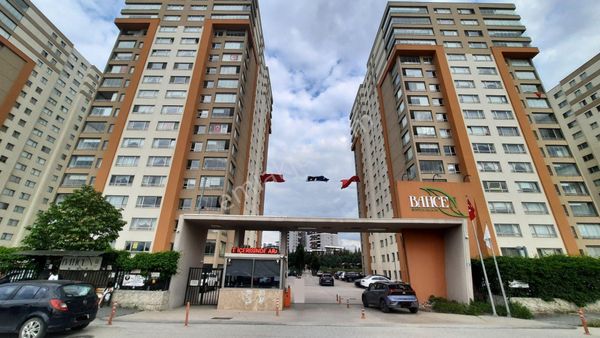 Eryaman Bahçen Konutların'da Güney Cephe Manzaralı 4+1 Daire