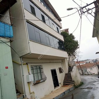 İstinye Koru Mahallesi'nde Komple Kiralık .bina