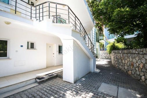Satılık Daire - 2+1 Lapta, Girne, Kuzey Kıbrıs