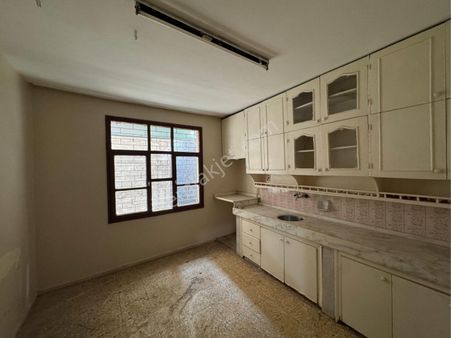 Tellidere Mah. 2+1 Kapalı Mutfak Müstakil Ev