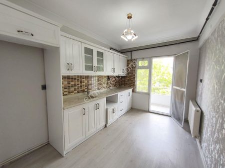 ▇ikizçay'da Doğalgaz Kombili Masrafsız Arakat Ön Cephe 2+1 Daire