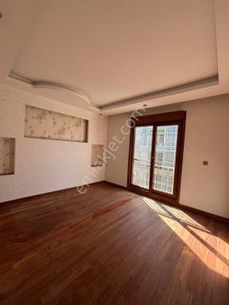 Delta’dan Denizköşkler,de 4+1 Yeni Bina 180m2 Kiralık Dublex Daire