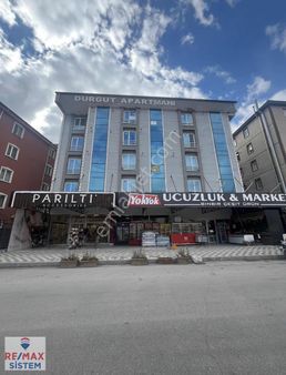 Erenler Mahallesi Yok Yok Market Üstü 1+1 Fırsat Daire