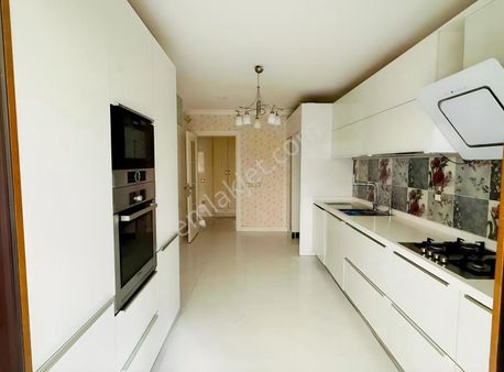 Meclis Mh Metro Durağı Sokağında Özel Tadilatlı Kiralık Daire