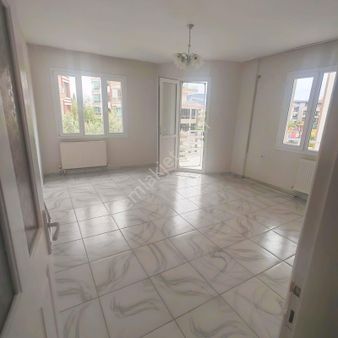 Remax Jet- Koruluğa 200 Metre Mesafeli Full Tadilatlı - Ara Kat!