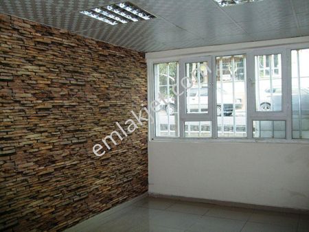 Babacandan Yenişehir'de İçi Yapılı 6 Odalı Satılık Ofis