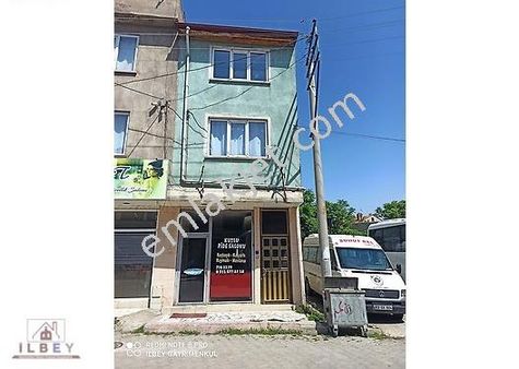 Şuhut Çarşı Merkezde Dükkan+2 Kat+teras Müstakil Kiracılı Bina