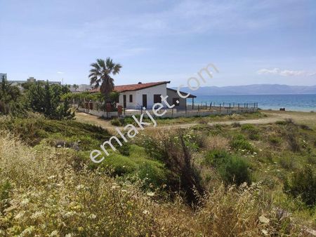 Koyuncu Grouptan Çeşme Güvercinlik Koyunda Denize Sıfır Arsa