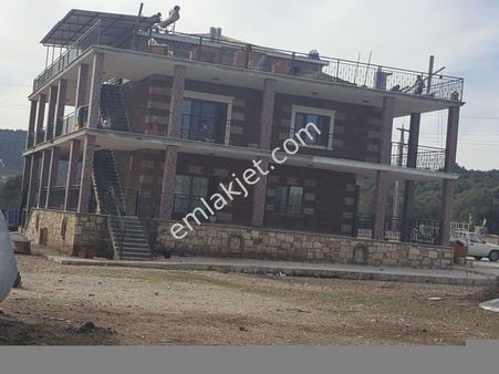 Rose Emlak'tan Satılık Malikane Ve Çiftlik Arazisi