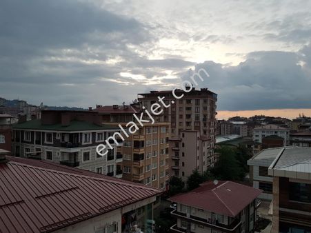 Rize Müftü Mahallesinde Satılık Daire