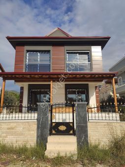 Koyuncu Grouptan Özdere Orta Mahallede Satılık Dubleks Villa