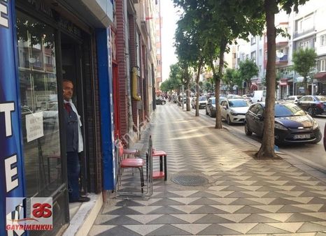 As Emlaktan Atatürk Cd.de Asma Katlı 30 M2 Uygun Fiyata Satılık Ticari İşyeri