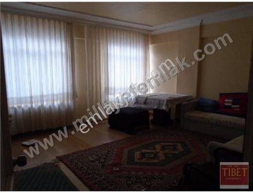 TİBET DEN ATAŞEHİR Y CMLICADA 100M2 SATILIK 2 KAT DAİRE 