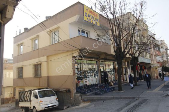  Kayalar Emlaktan Mimar Sinan mahallesinde satılık ev.