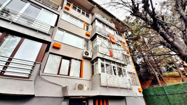  Eskidji'den Plaj Yolu Sefa Apt. Satılık Deniz Manzaralı Daire