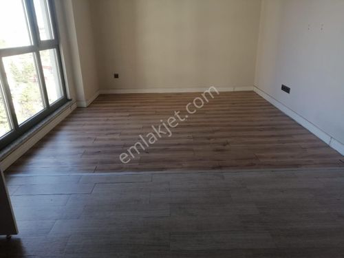 Büyükçekmece Pınartepe Mah 59 M2 1+1 Kiralık Daire