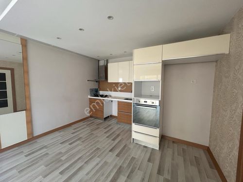 SEYHAN PINAR MAHALLESİ SEMT PAZARI CİVARI 2+1 SATILIK DAİRE 